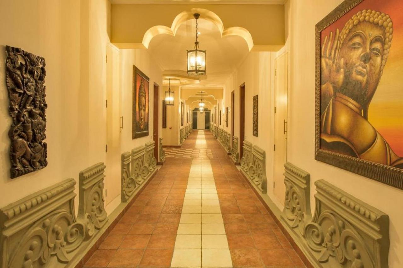 Colosseum Boutique Hotel & Spa Дар-эс-Саламе Экстерьер фото